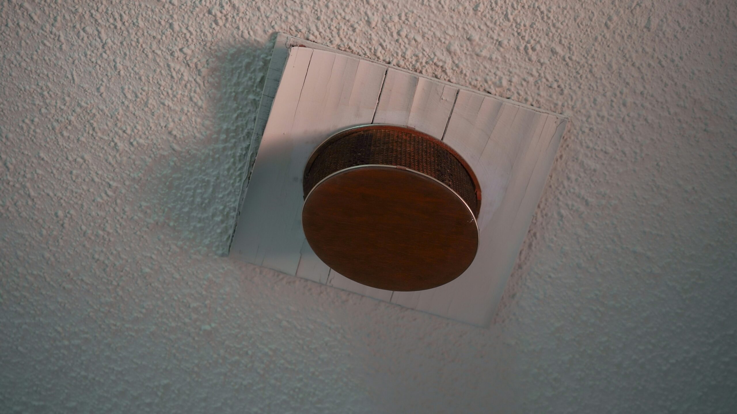 household batteries are needed for smoke detector